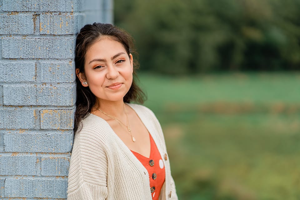 VIctoria Senior Photos, cover photo