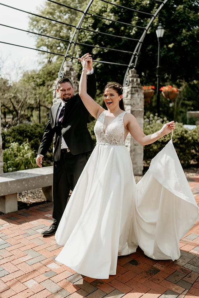 Liz and Michael Fenger Wedding, cover photo